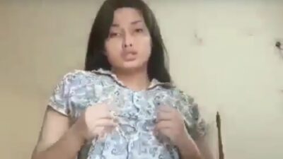 Hot college girl showing nude videos